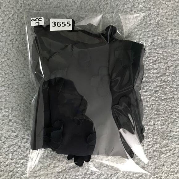 Nic + Zoe Top Womens Size XS Black Flutter Flower Sleeveless Romantic - Picture 7 of 7